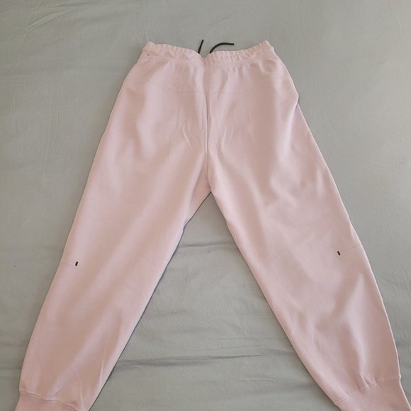 Like new Nike track pants - Picture 2 of 3